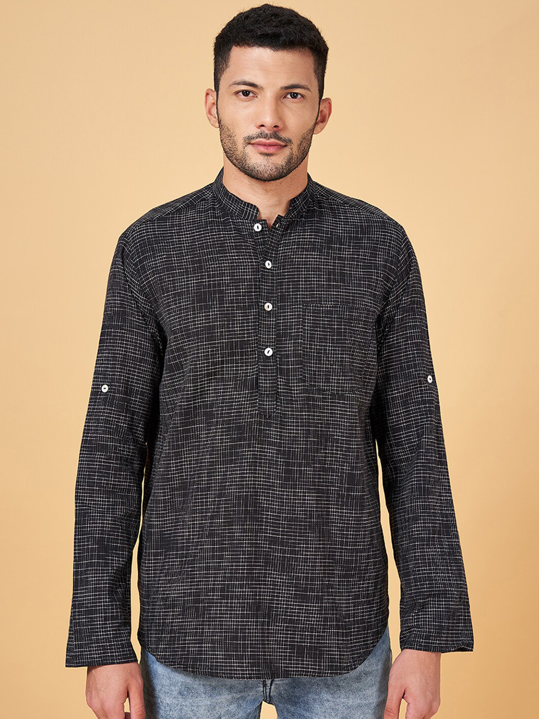 indus route by Pantaloons Checked Mandarin Collar Regular Kurta