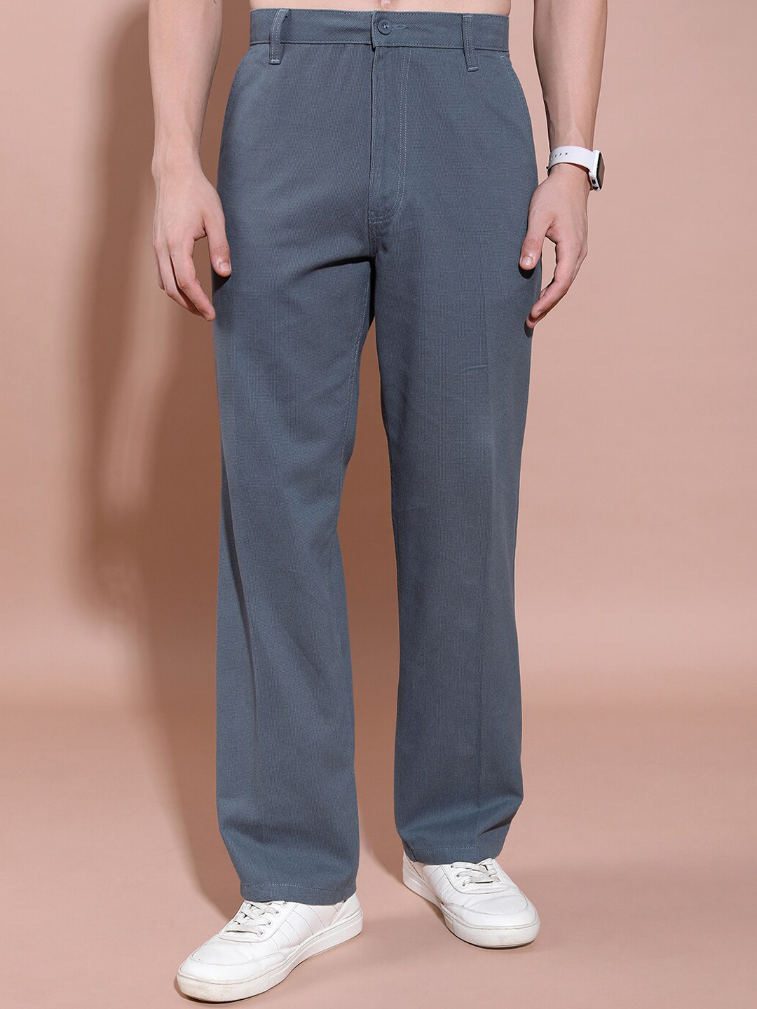 HIGHLANDER Men High-Rise Cotton Loose Fit Trousers