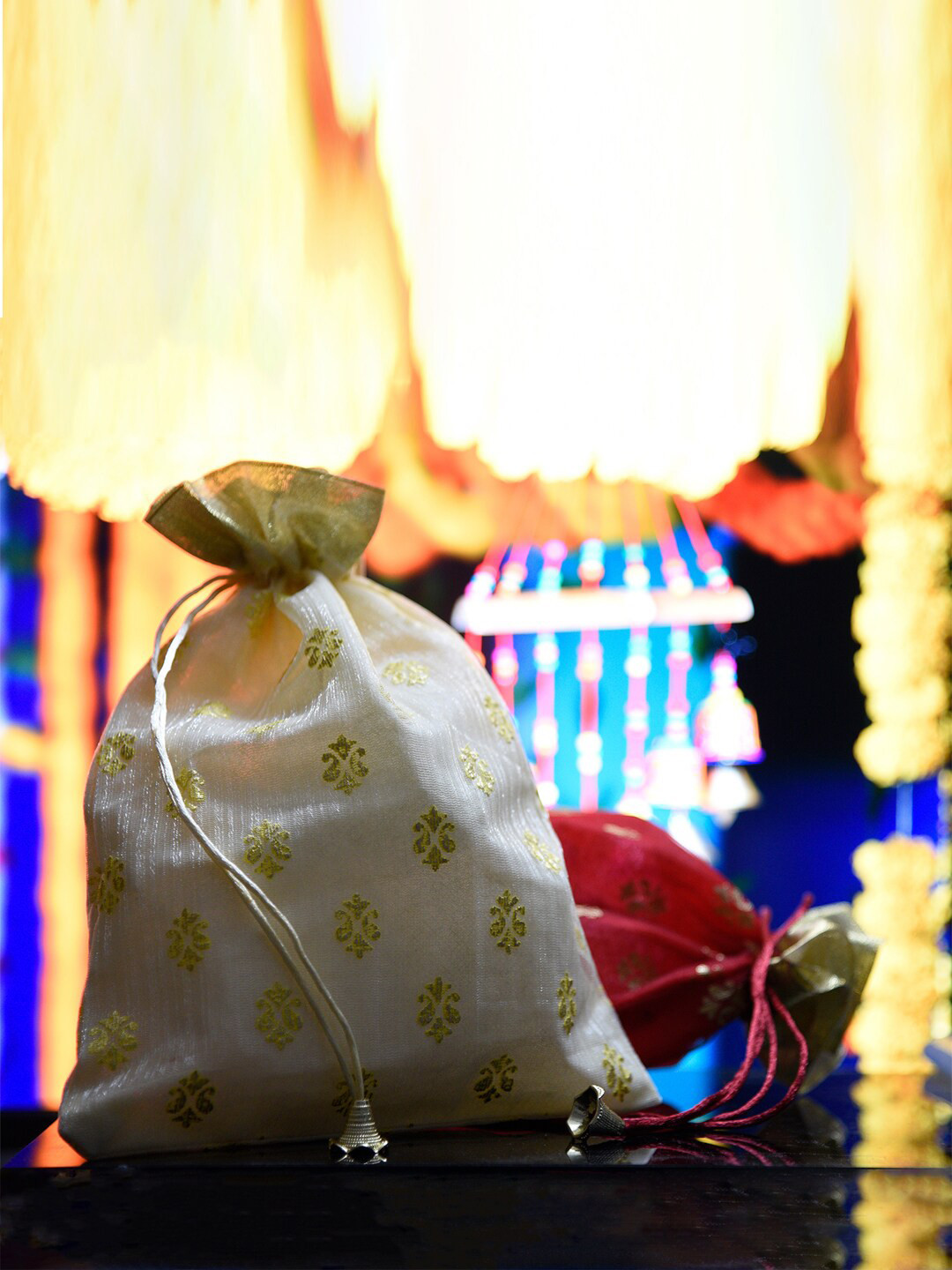 Kuber Industries 6-Pcs Cream-Colored Printed Handbag Organisers