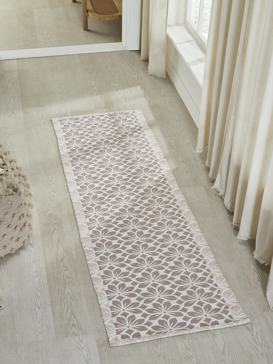 Mona B White & Grey Printed Vintage Anti-Skid Dhurrie Runners