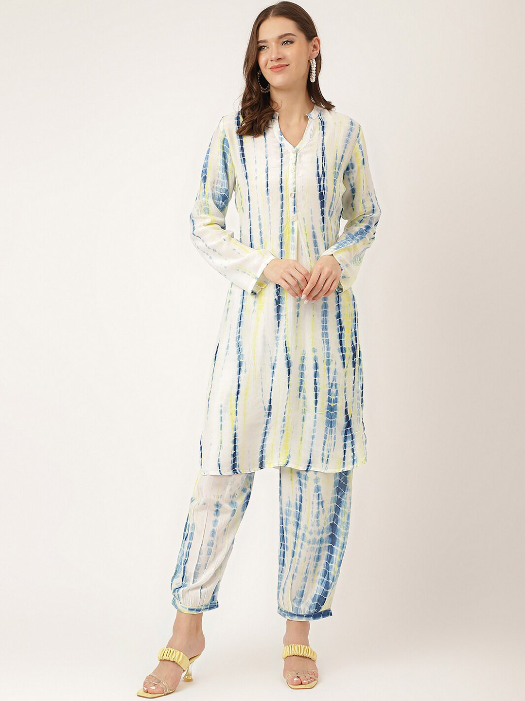Divena Tie & Dyed Pure Muslin Mandarin Collar A-Line Kurta With Trousers