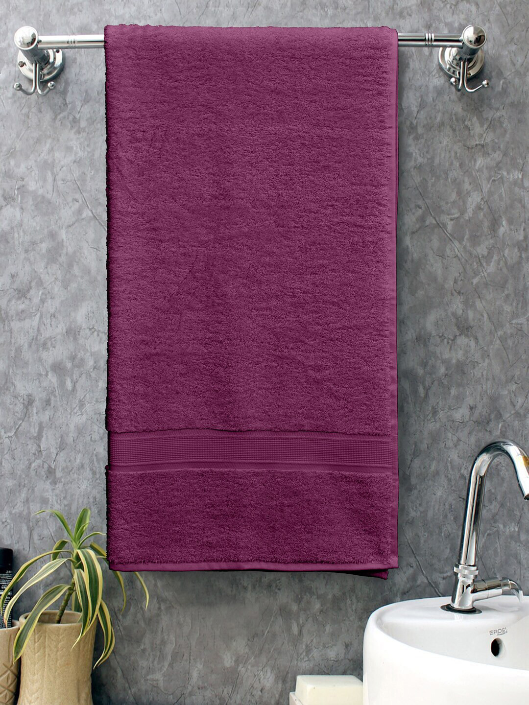 Home Fresh Santa Maroon 500 GSM Pure Cotton Bath Towel