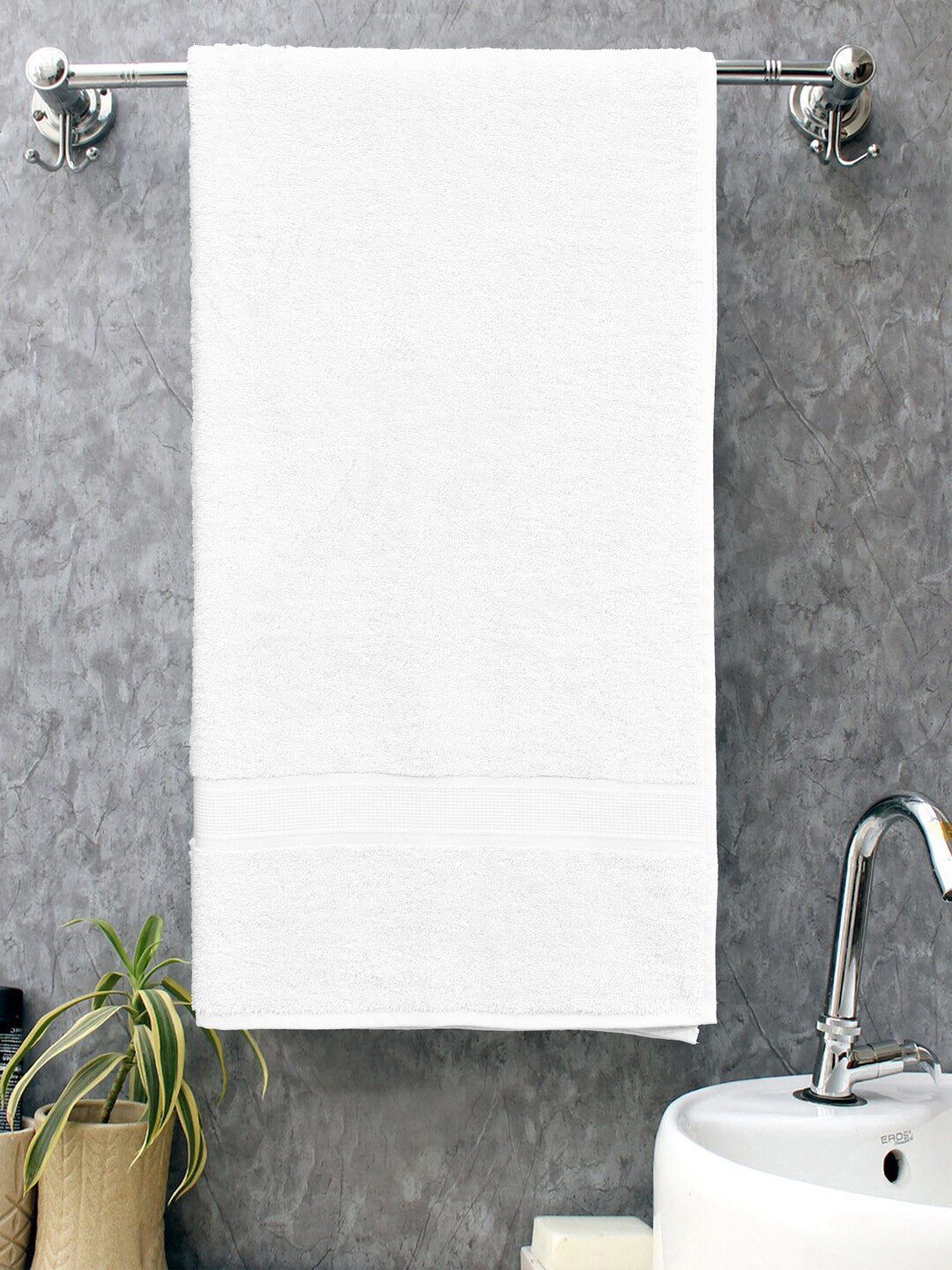 Home Fresh Santa White 500 GSM Pure Cotton Bath Towel