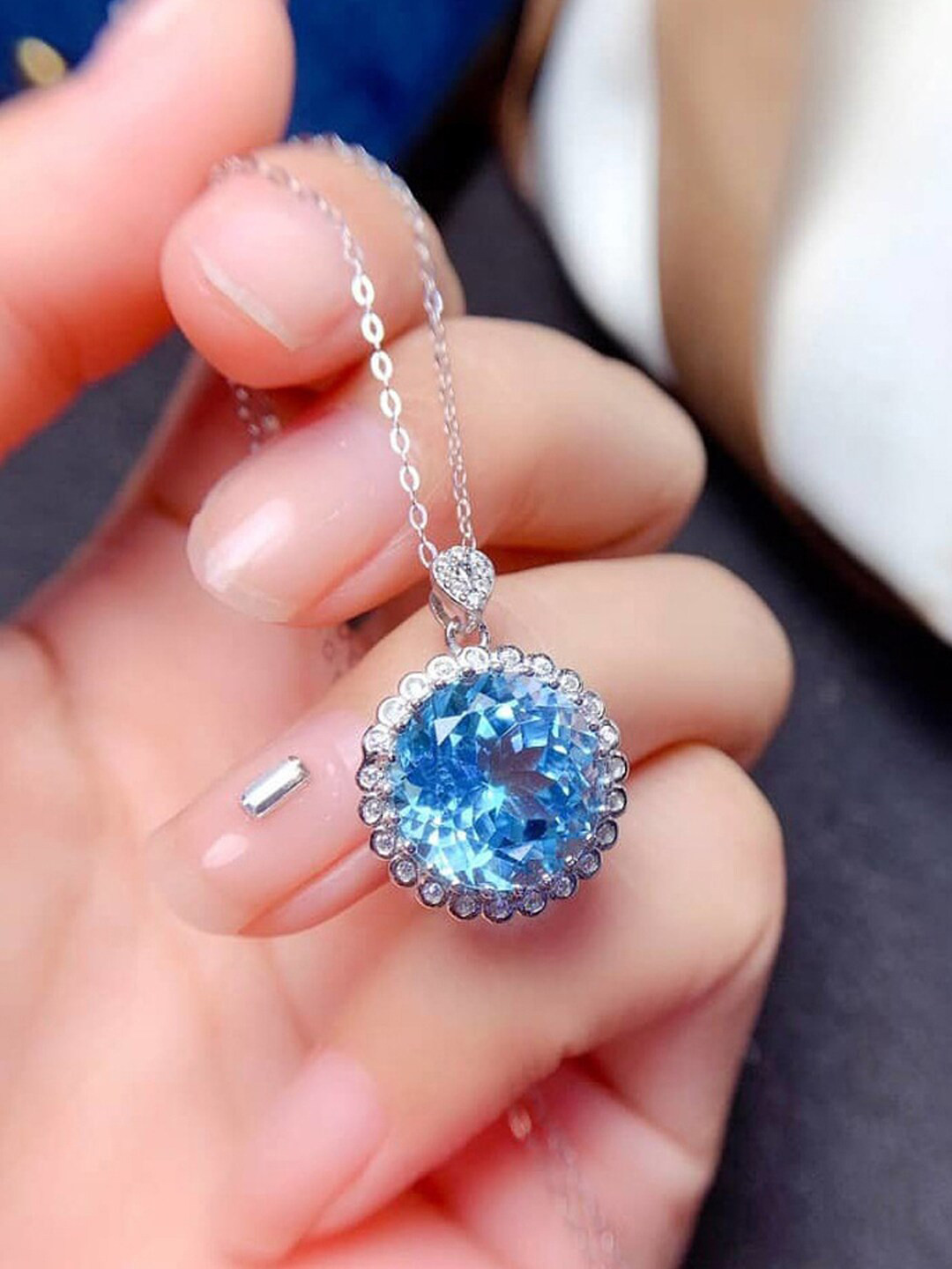 Designs & You Silver-Plated AD-Studded & Ice Cut Blue Round Shape Pendant With Chain