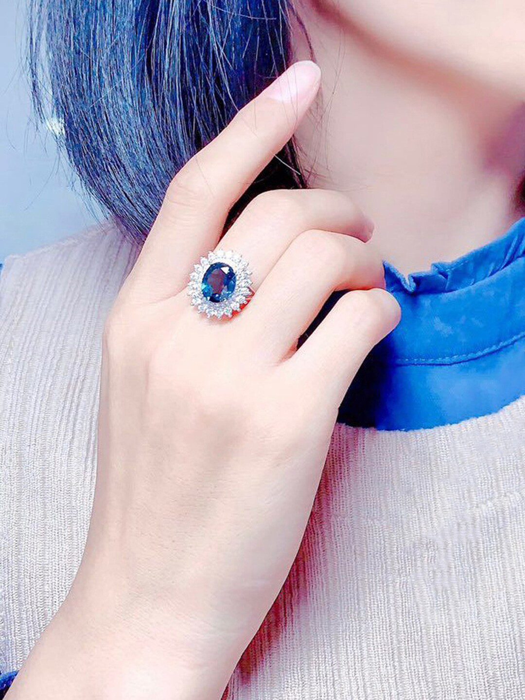 Designs & You Silver-Plated American Diamond Studded Oval Finger Ring