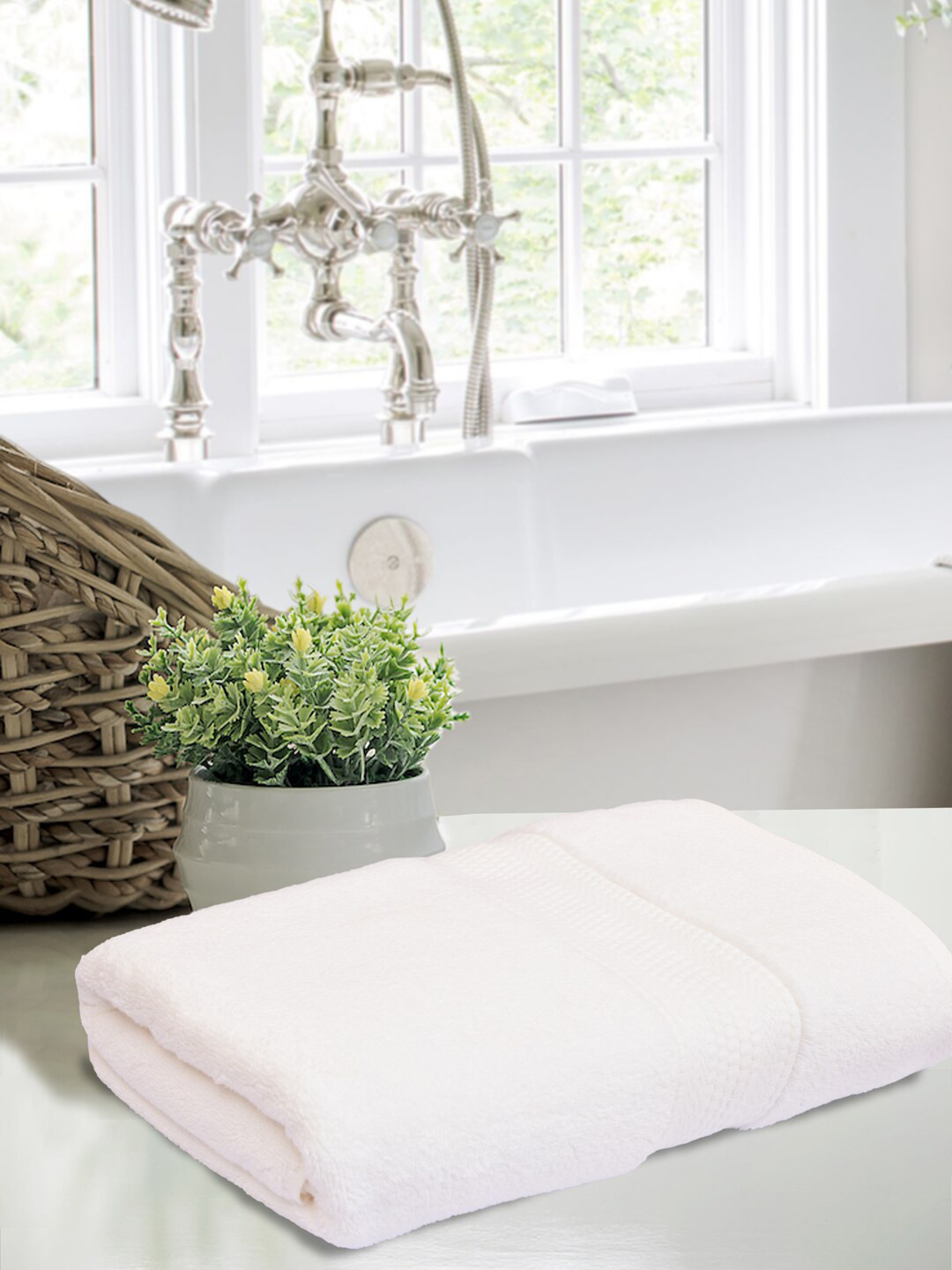 Home Fresh Ulyrx White 650 GSM Pure Cotton Super Soft Bath Towels