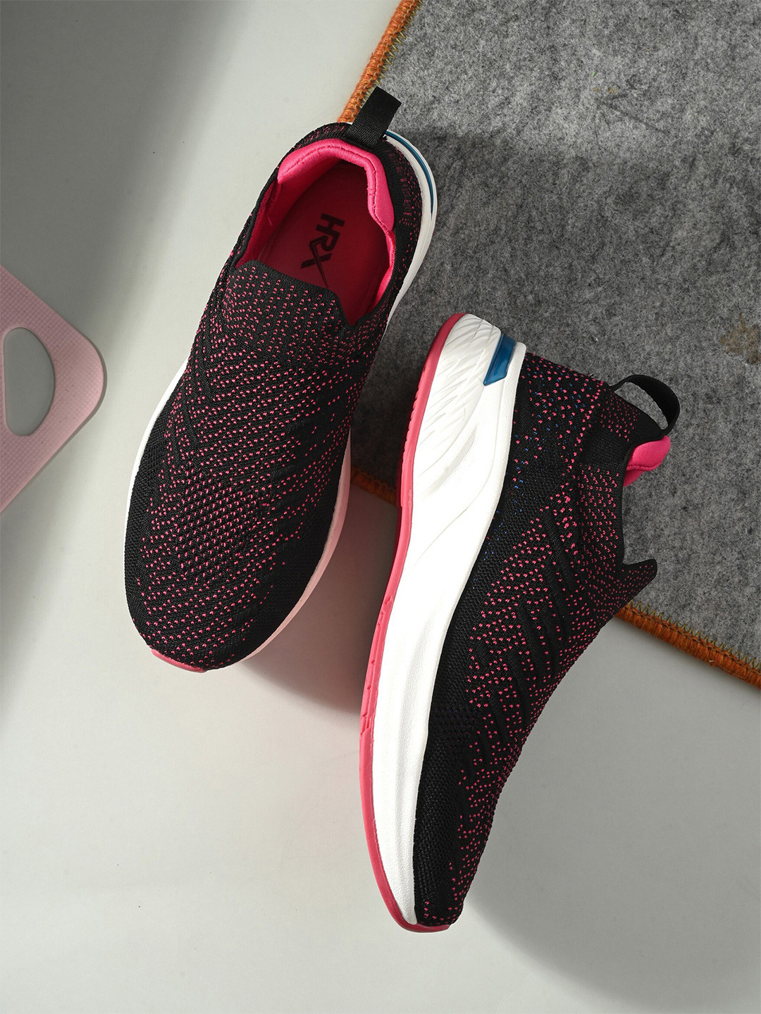 HRX by Hrithik Roshan Women Black & Fuchsia Slip-On Walking  Shoes