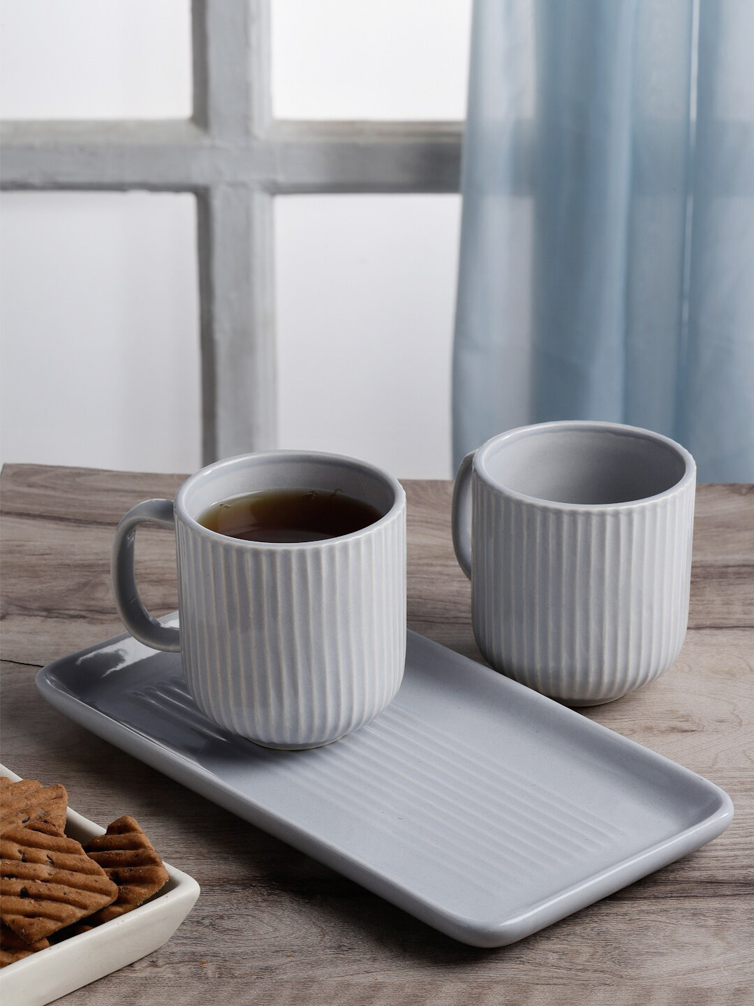 Arrabi Grey Textured Ceramic Microwave Safe 2 Piece Mug with Tray-220ml
