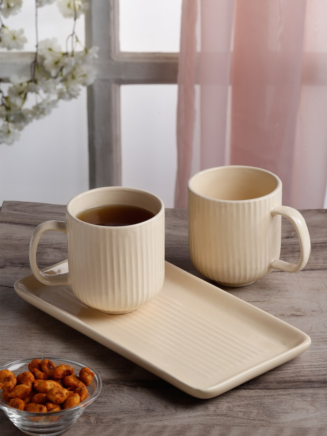 Arrabi Cream Striped Ceramic Handmade 2 Piece Mugs with Tray-120ml
