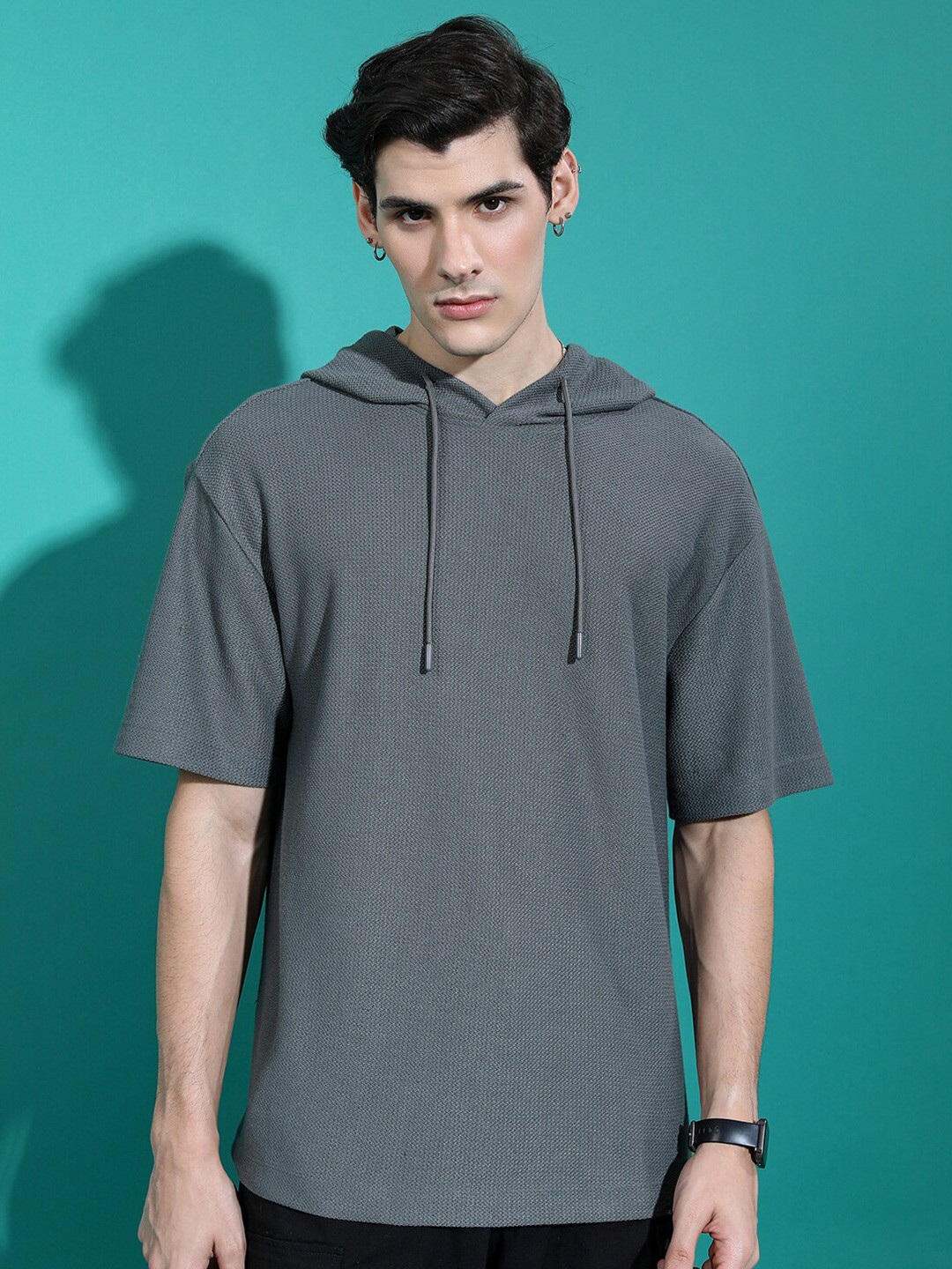 HIGHLANDER Hooded Drop-Shoulder Sleeves Oversized T-shirt