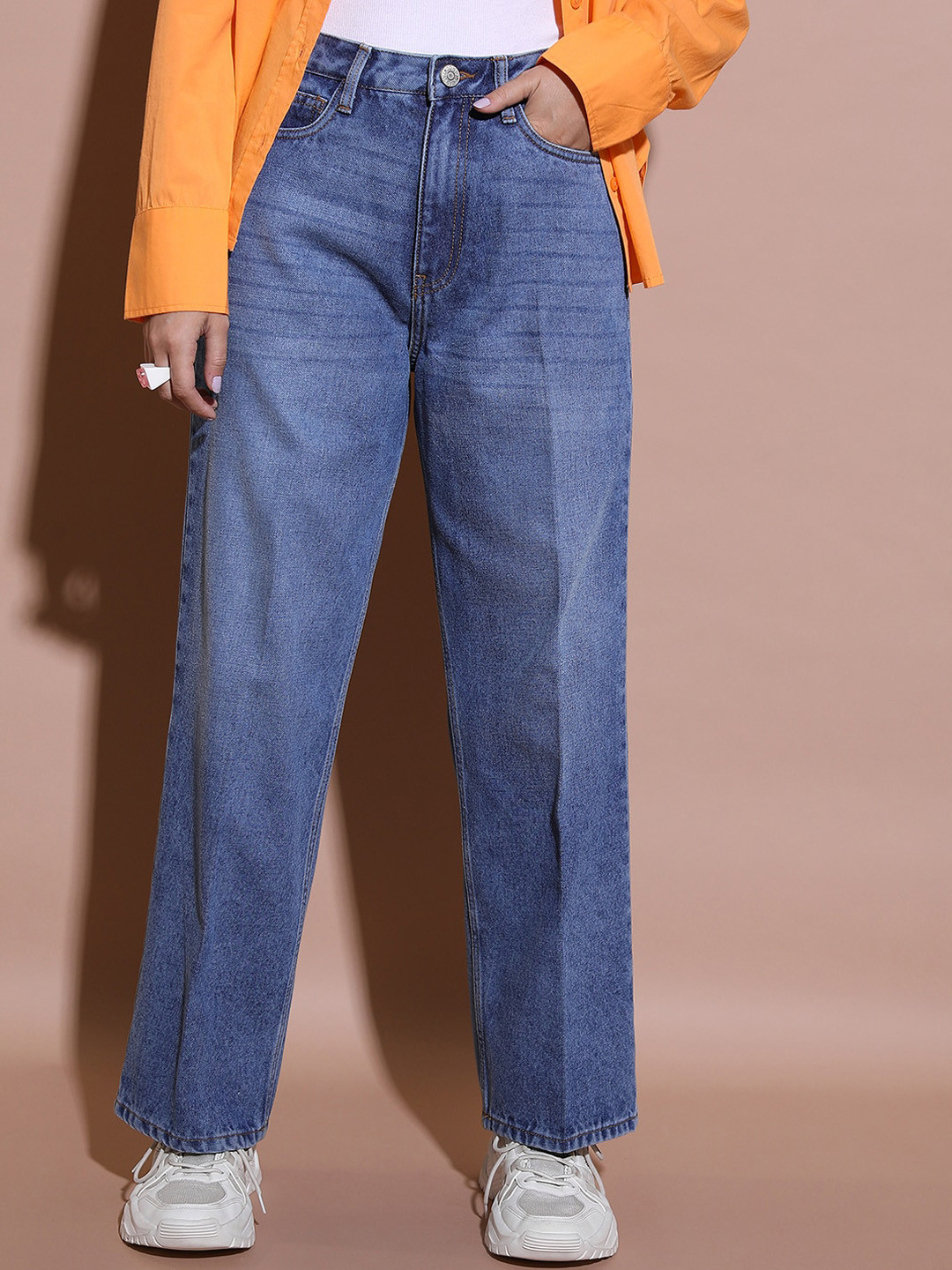 Tokyo Talkies Women Blue Flared Heavy Fade Whiskers & Chevrons Cotton Jeans