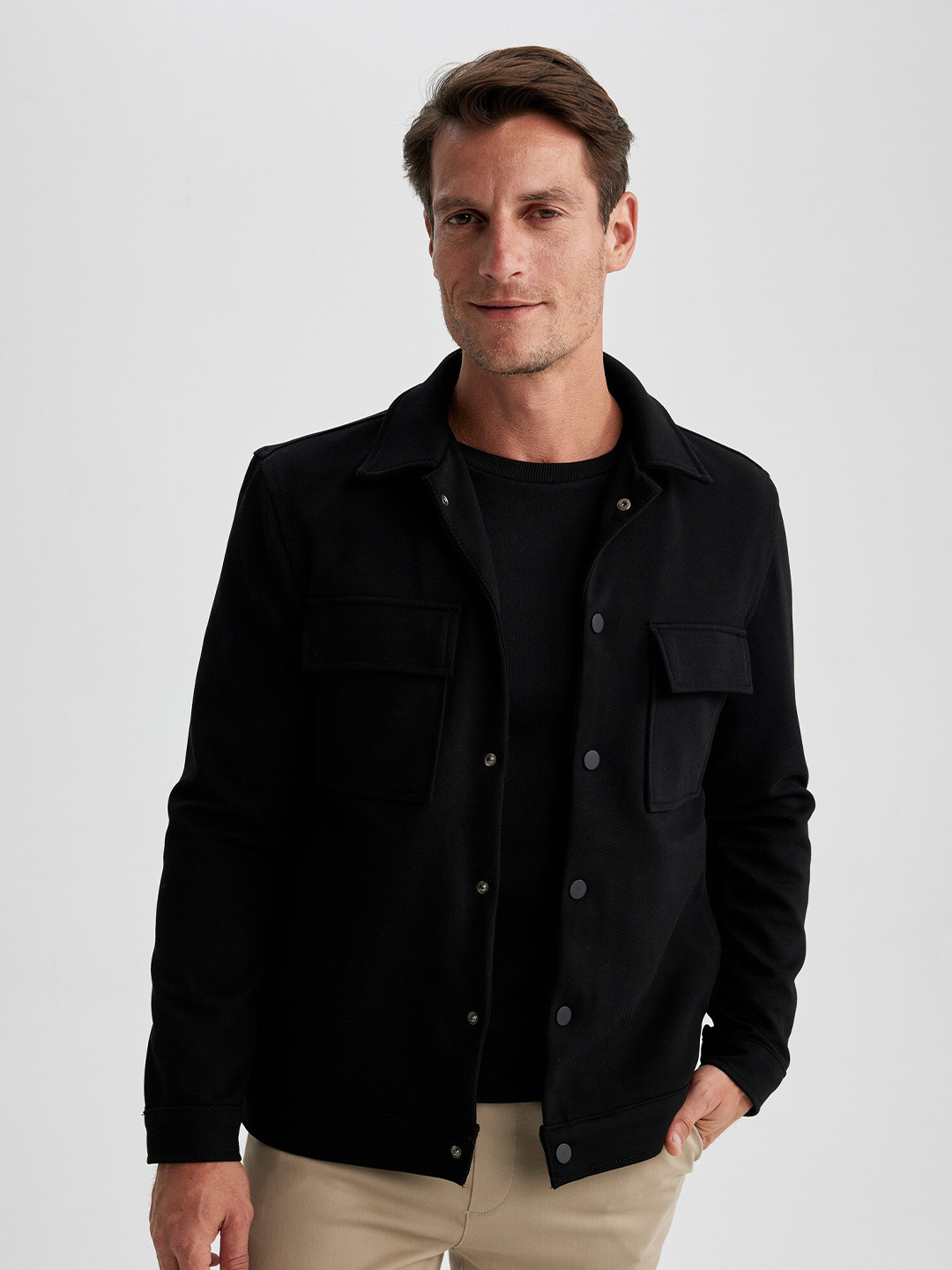 DeFacto Flap Pocket Detail Spread Collar Casual Shirt