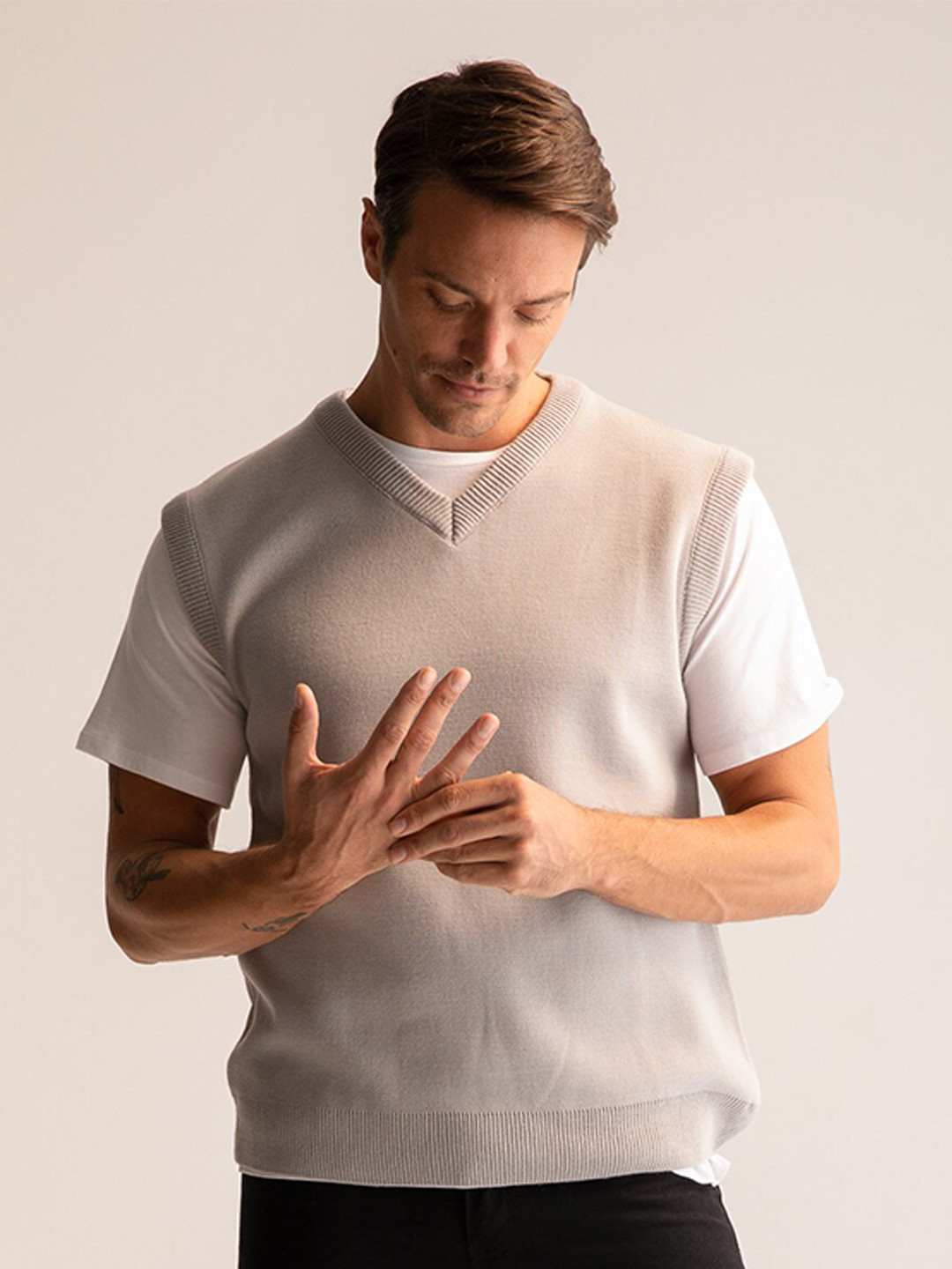 DeFacto Sleeveless Acrylic Sweater Vest