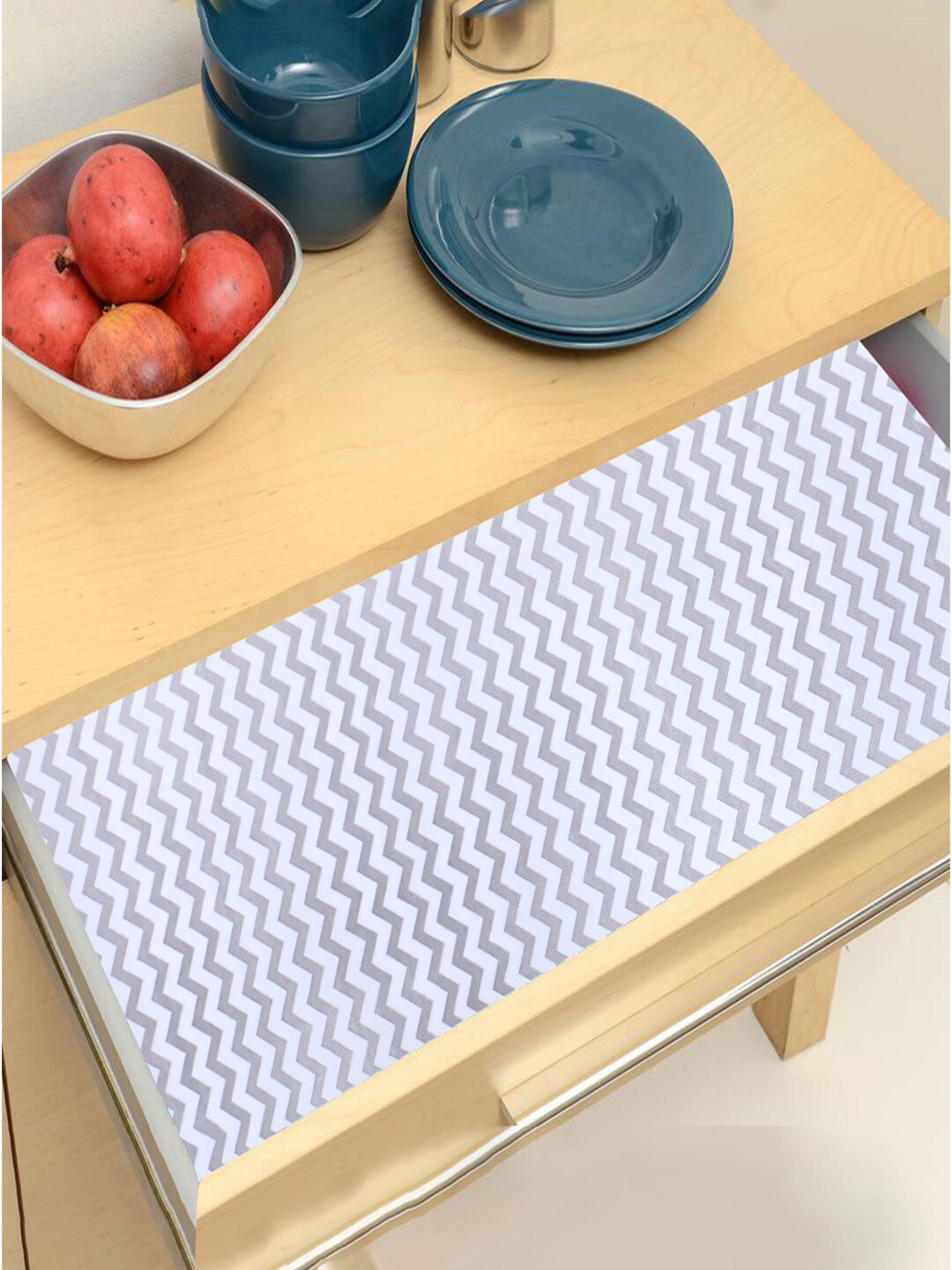 Kuber Industries Grey & White Zig Zag Design EVA BPA Free Shelf Liner