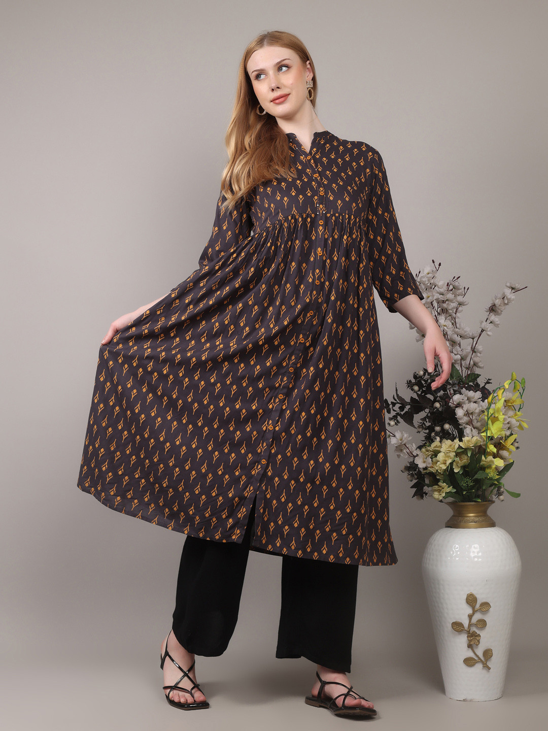 SUTI Ethnic Motifs Mandarin Collar Three-Qurter Sleeve Fit & flare Pleated Ethnic Dress