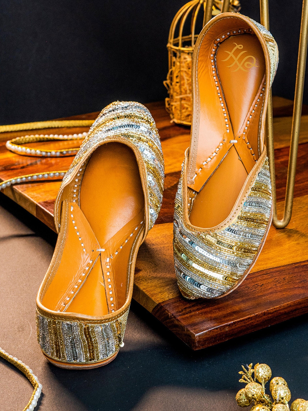 House of Pataudi Square Toe Ethnic Embellished Fabric Mojaris