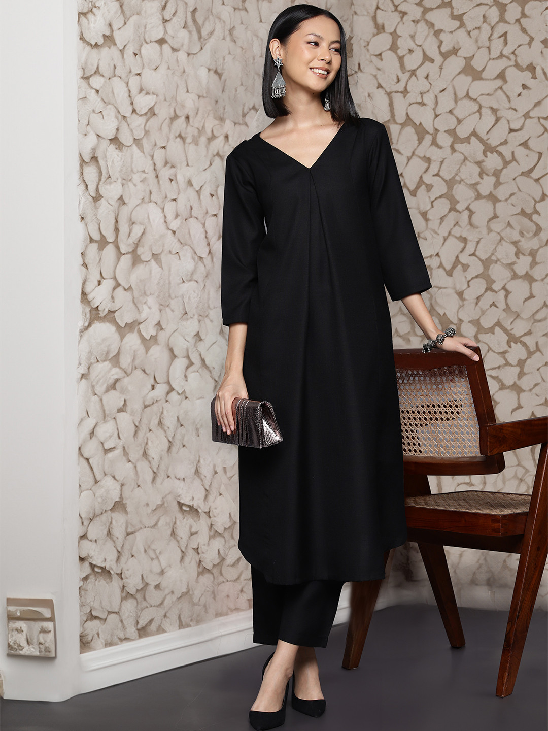 Varanga Black V-Neck Pleated Apple Hem Kurta With Trouser