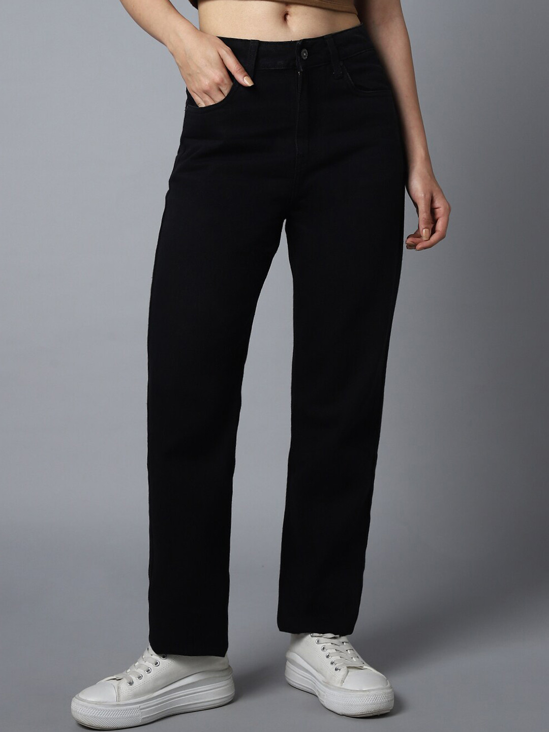 High Star Women Clean Look Straight Fit High-Rise Jeans