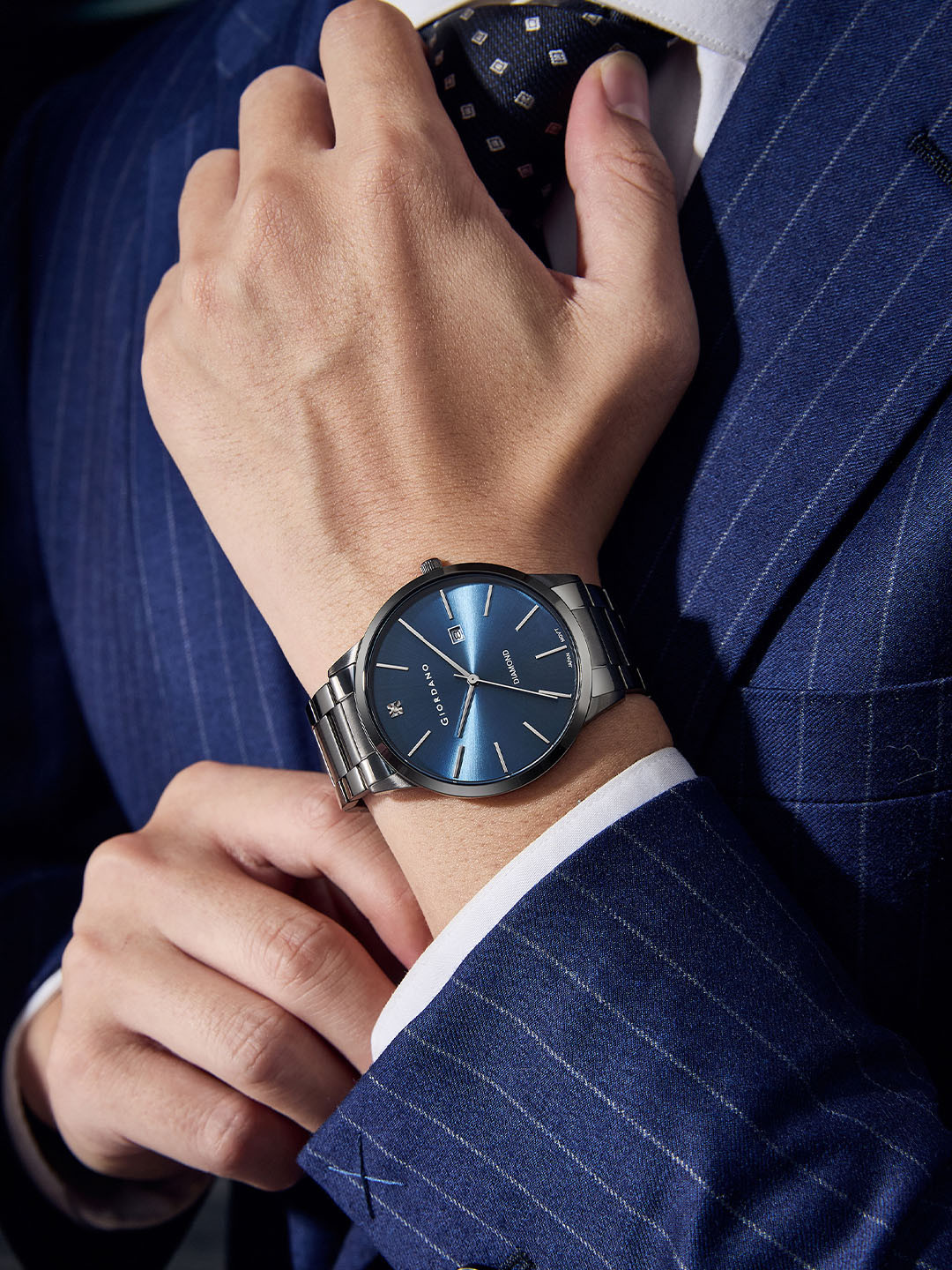 Buy GIORDANO Men Stainless Steel Bracelet Style Straps Analogue