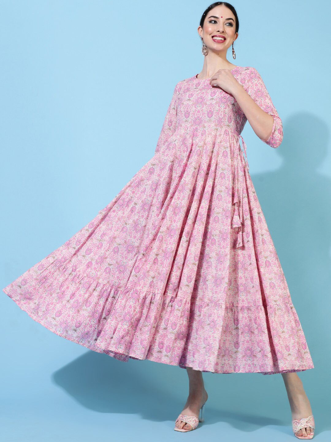 AADAT Floral Printed Cotton Anarkali Kurta