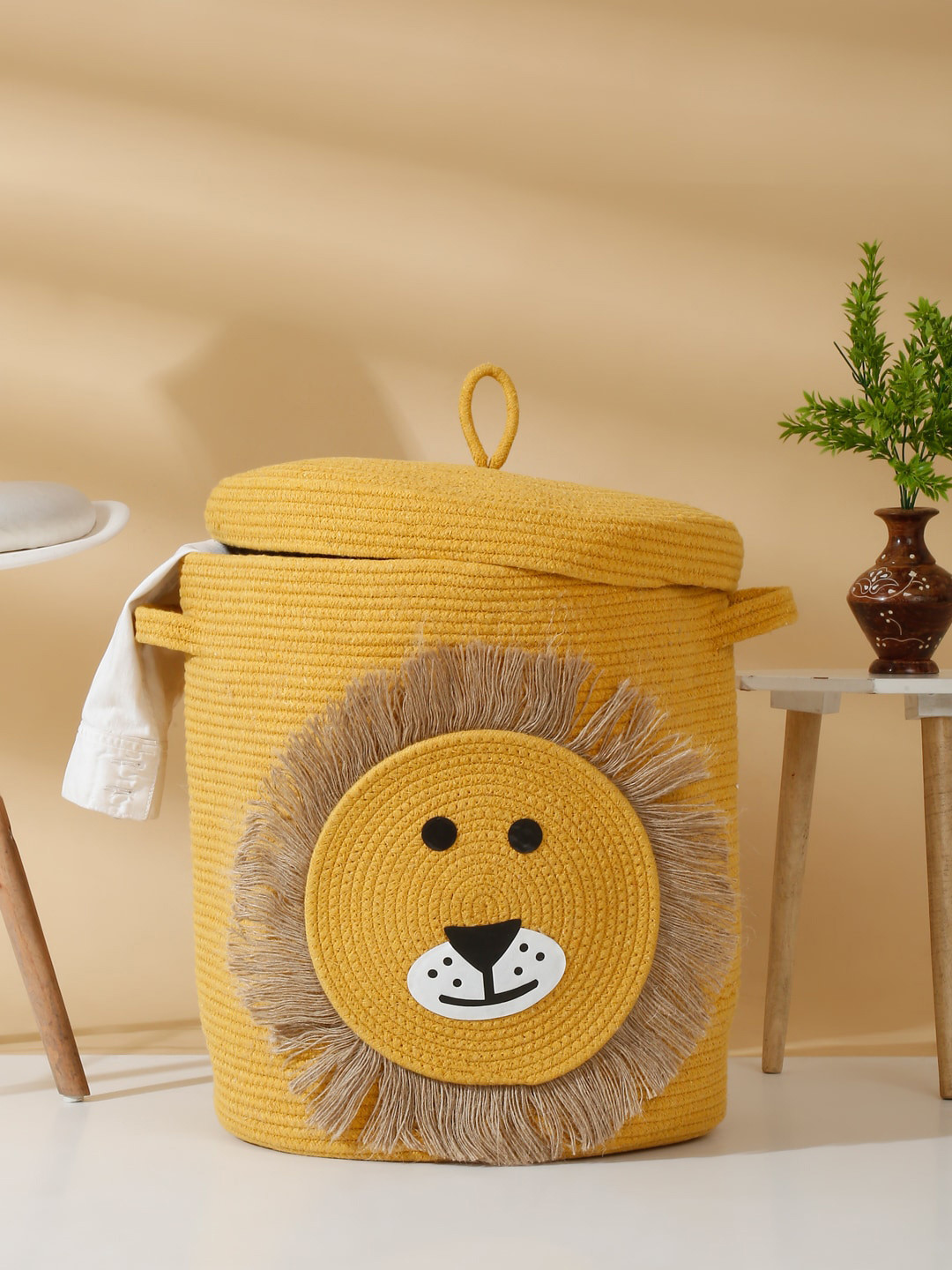 Hosta Homes Beige Cartoon Face-Patterned Cotton Laundry Bag With Cover