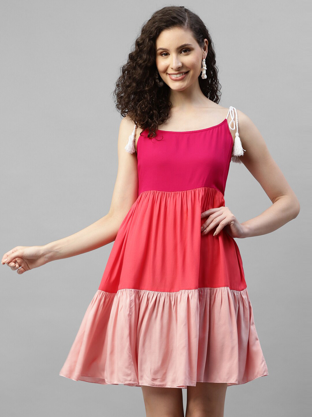 Vibes by Vibes by Deebaco Colourblocked Gathered & Pleated Tiered Fit & Flare Dress
