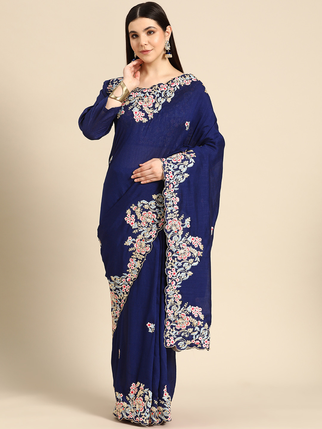 Divine International Trading Co Floral Embroidered Saree