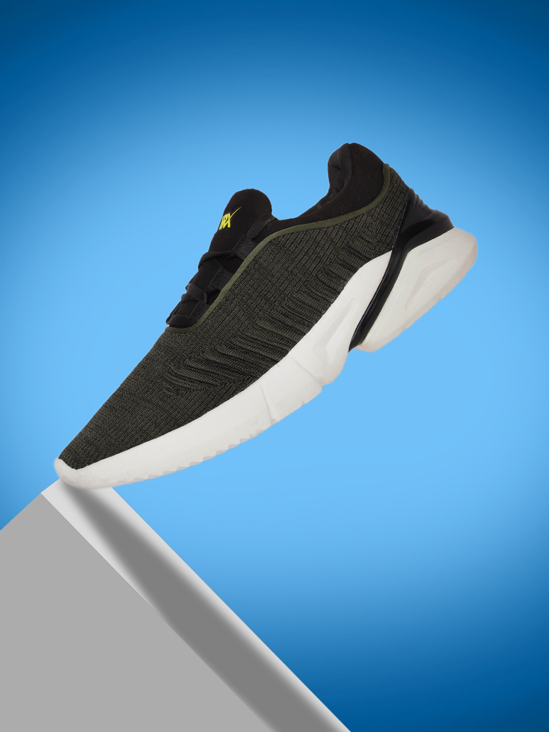 HRX by Hrithik Roshan Men Woven Design Dynamic Running Shoes