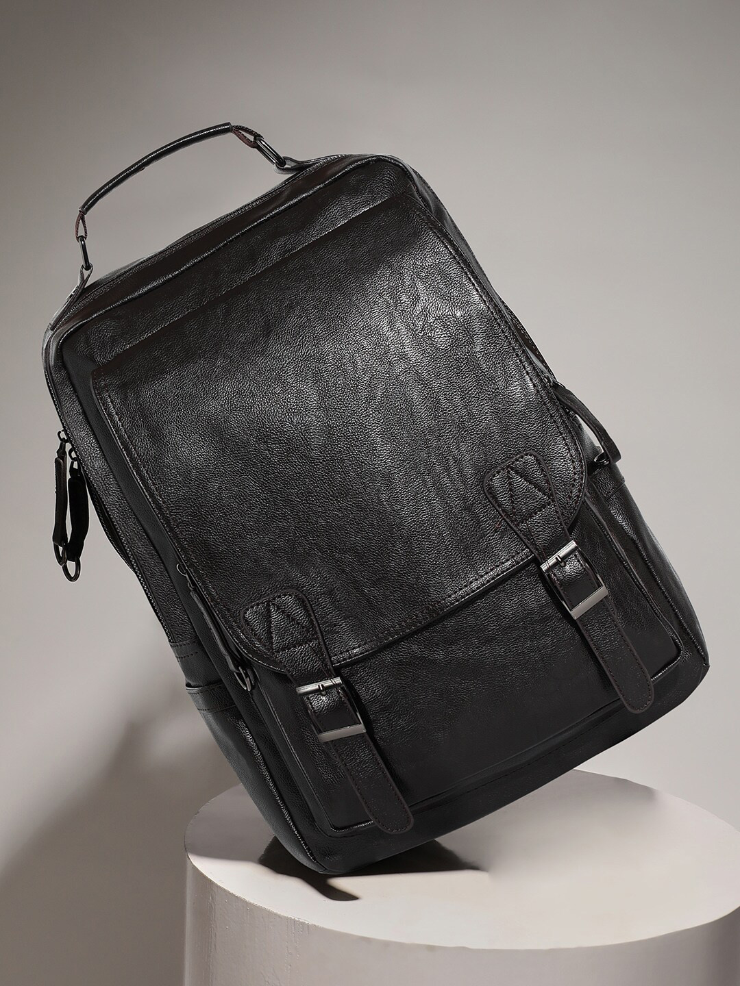 French Accent The Maverick Men Textured Padded Compression Straps Daisy Chains Backpack