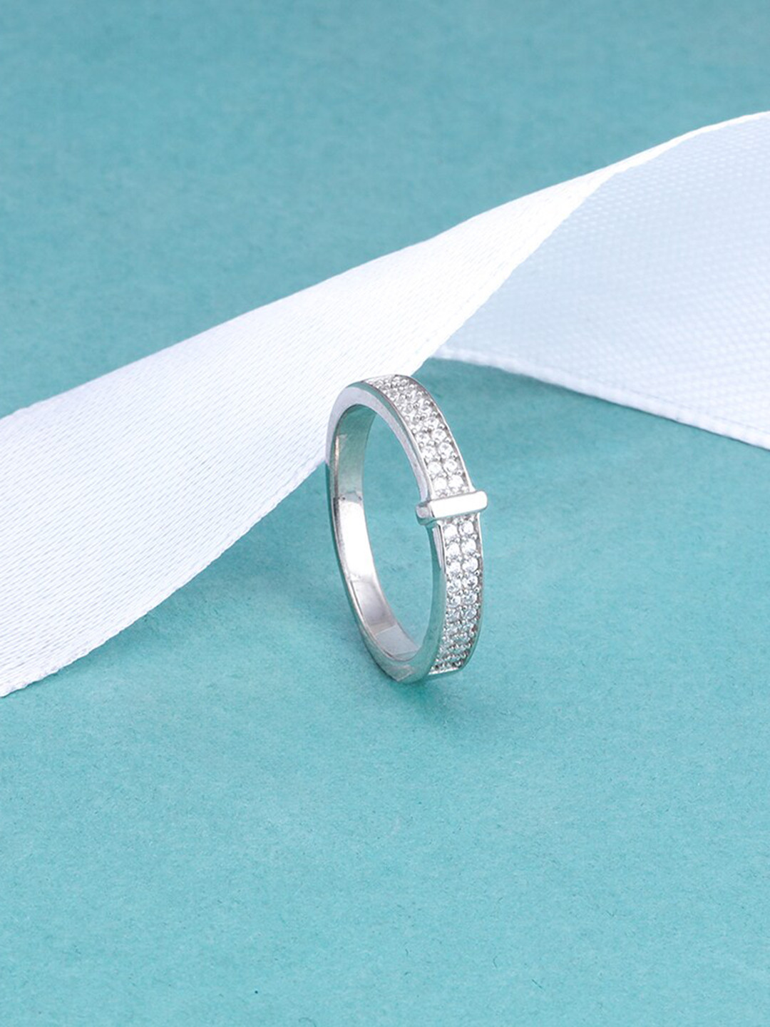 GIVA 925 Sterling Silver Rhodium-Plated CZ-Studded Glistening Grace Ring