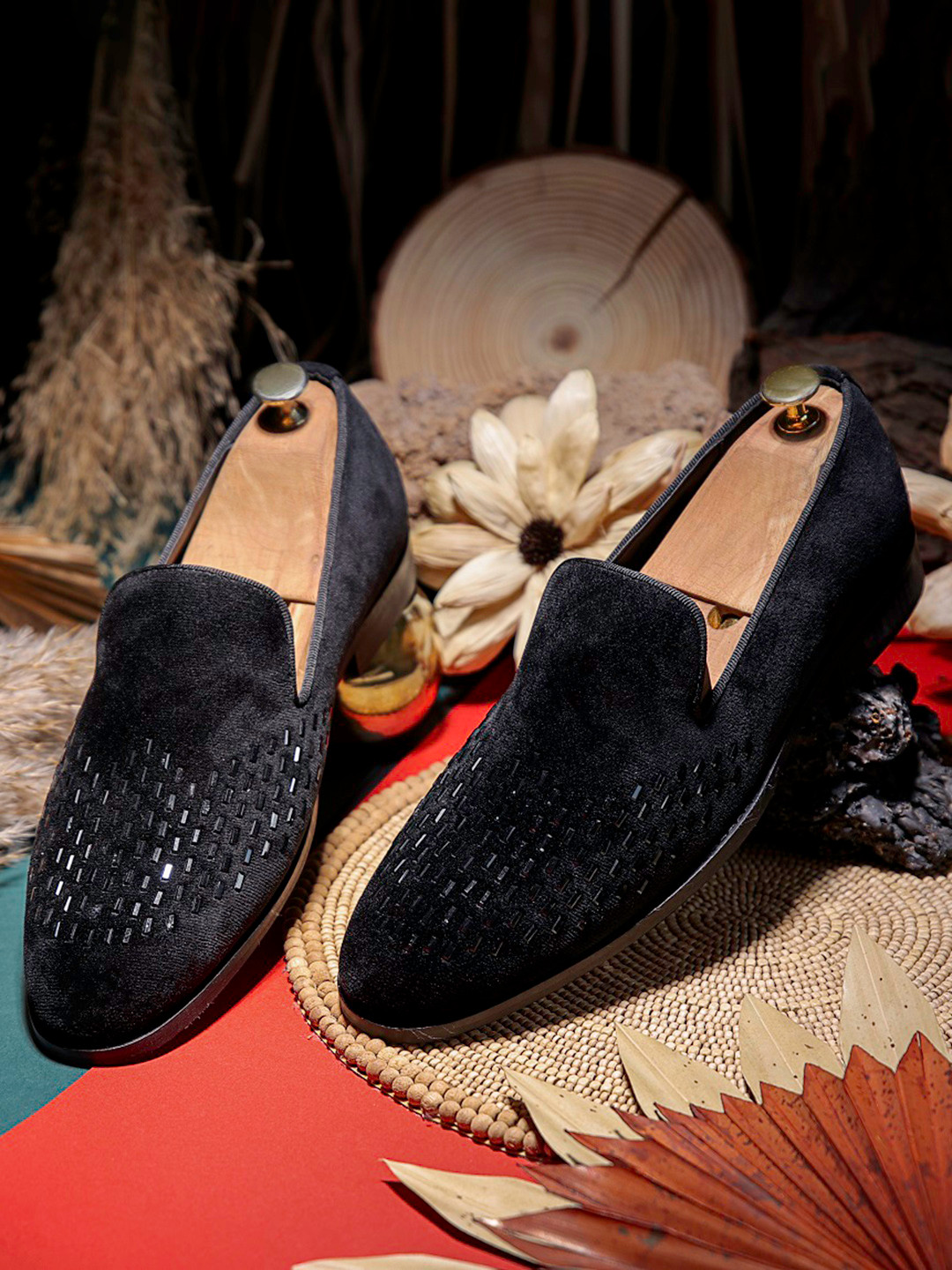 GRIFFIN Men Siroski Embellished Velvet Loafers