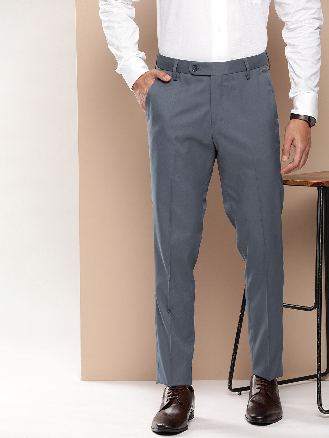 encore by INVICTUS Men Mid Rise Semi Formal Trousers