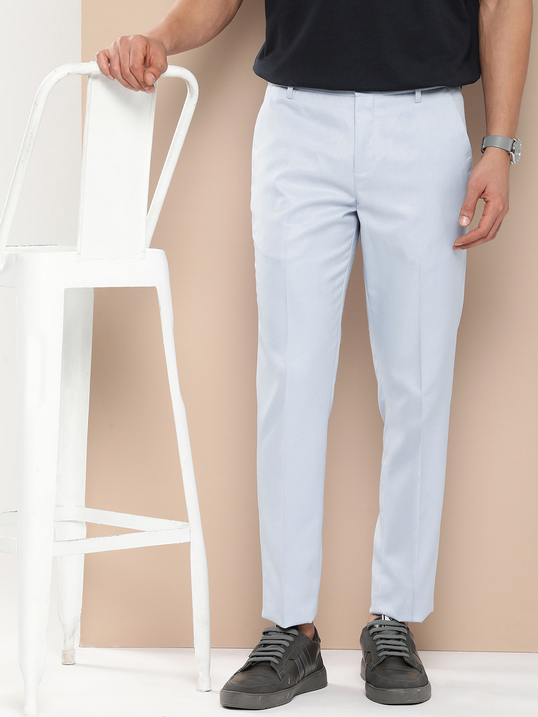encore by INVICTUS Men Self Design Mid-Rise Textured Regular Trousers