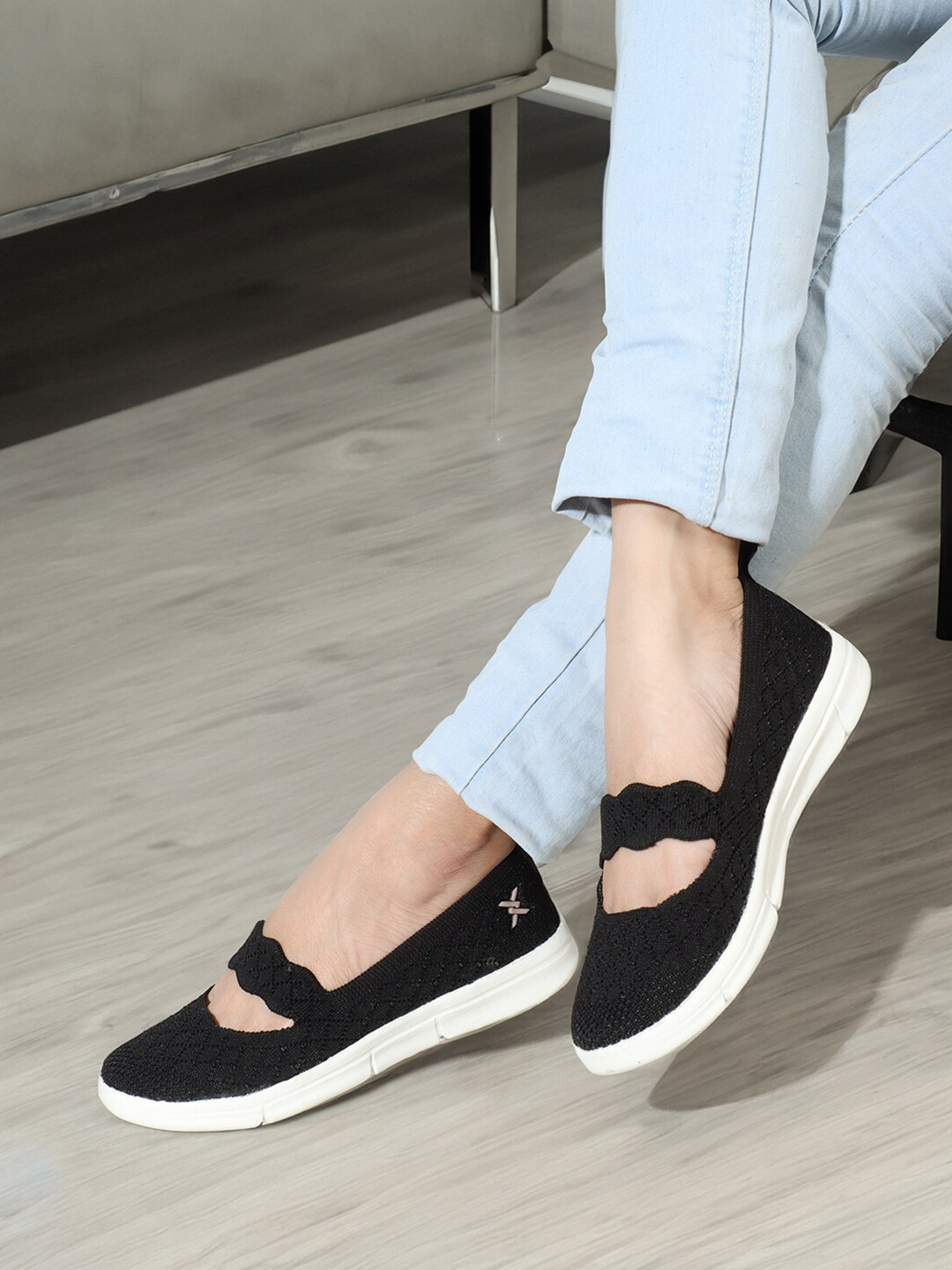 Carlton London sports Women Flyknit Mesh Walking Shoes