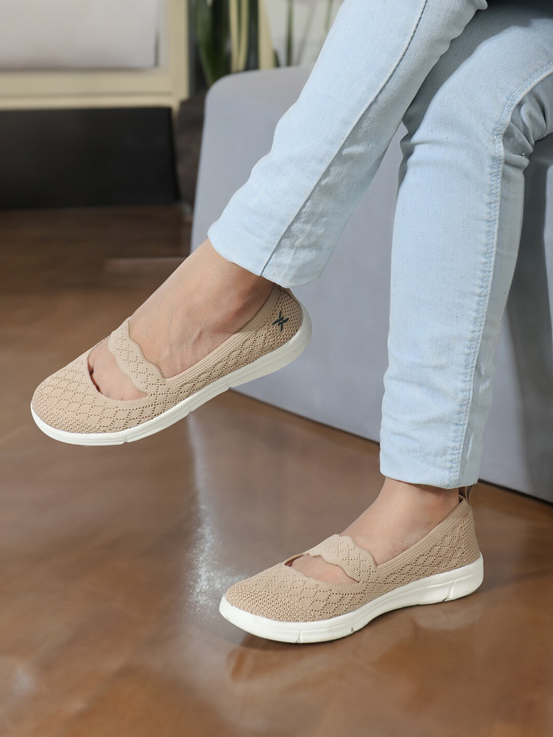 Carlton London sports Women Flyknit Mesh Walking Shoes