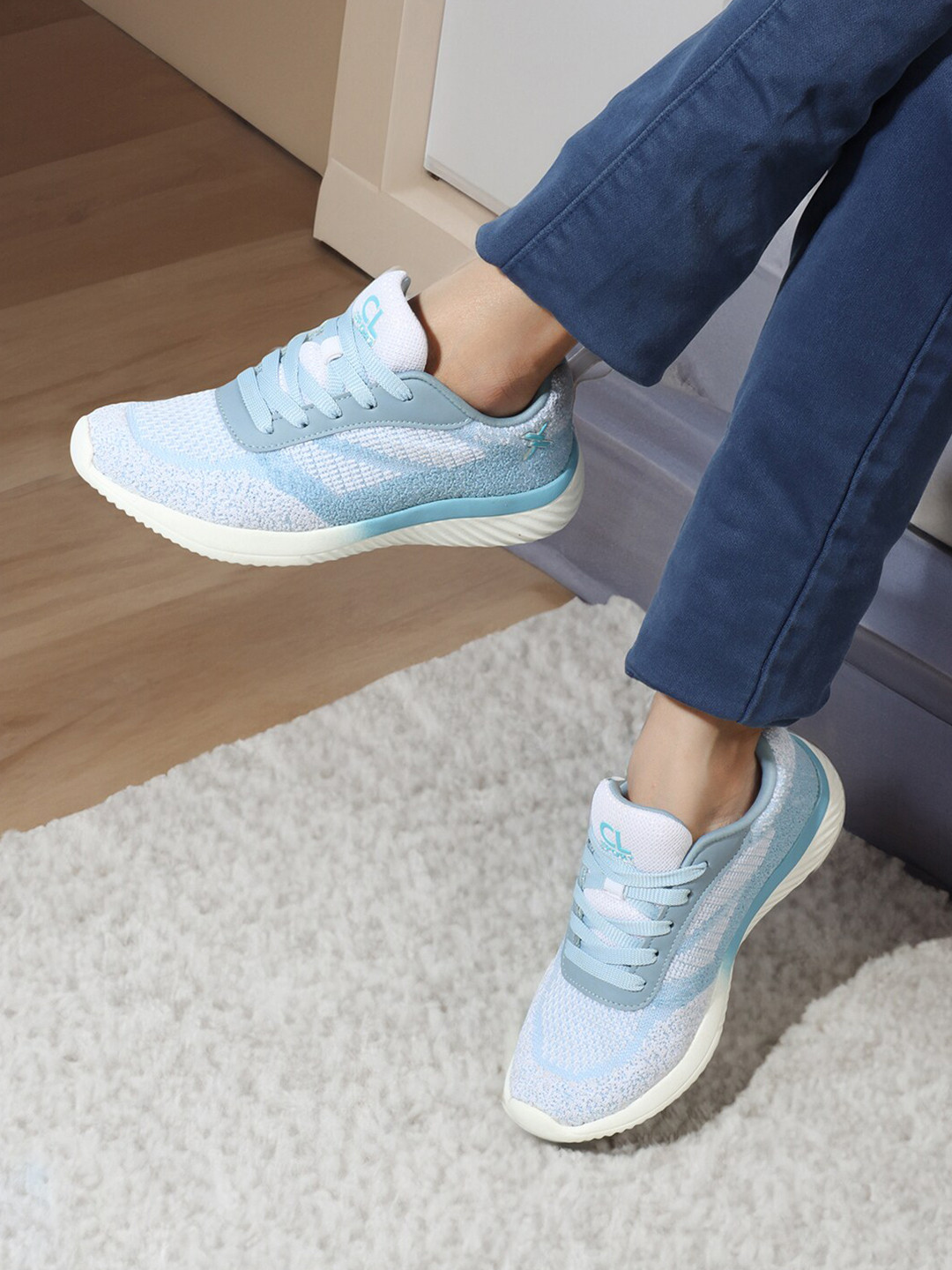 Carlton London sports Women Mesh Flyknit Technology Sports Shoes