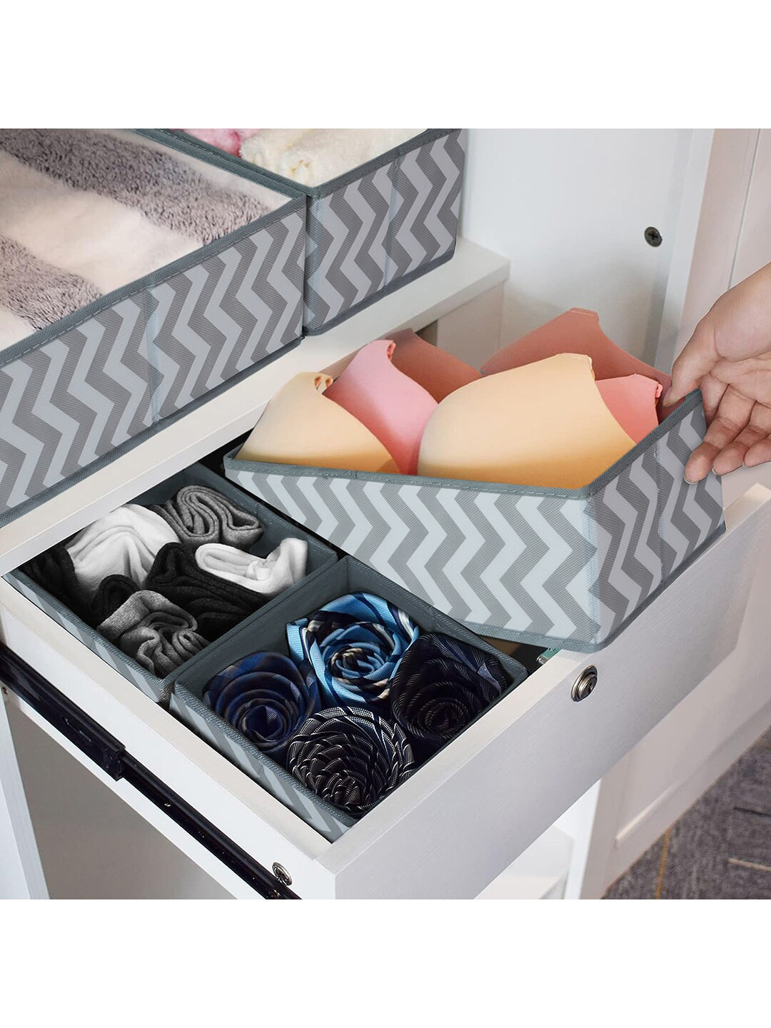 HOUSE OF QUIRK Grey 8 Pieces Printed Drawer Organisers