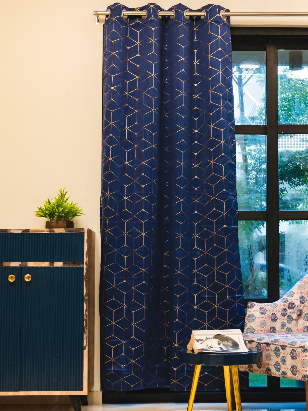 URBAN SPACE Navy Blue & Gold-Toned Geometric Black Out Door Curtain