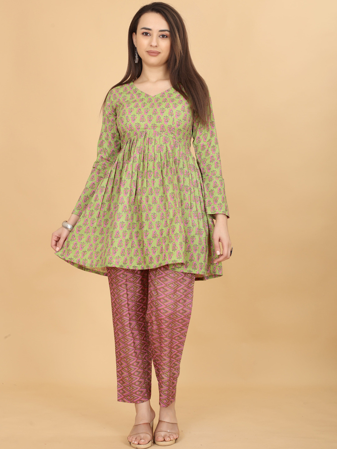 CHANSI Floral Printed A-Line Kurta Set