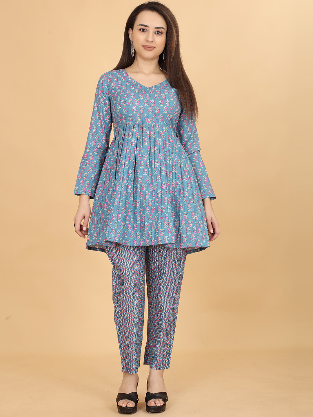 CHANSI Floral Printed A-Line Kurta Set