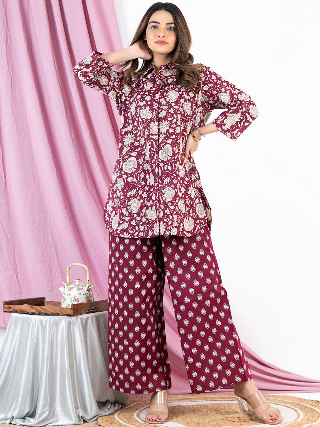 FEATHERS CLOSET Floral Printed Pure Cotton Co-Ords