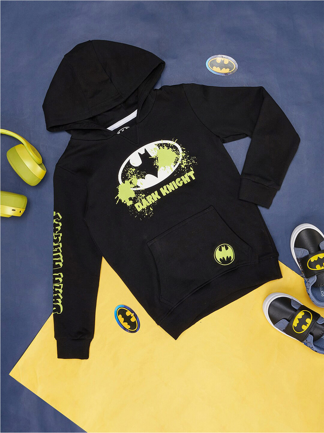 Pantaloons Junior Boys Dark Knight Printed Hooded Cotton Sweatshirt