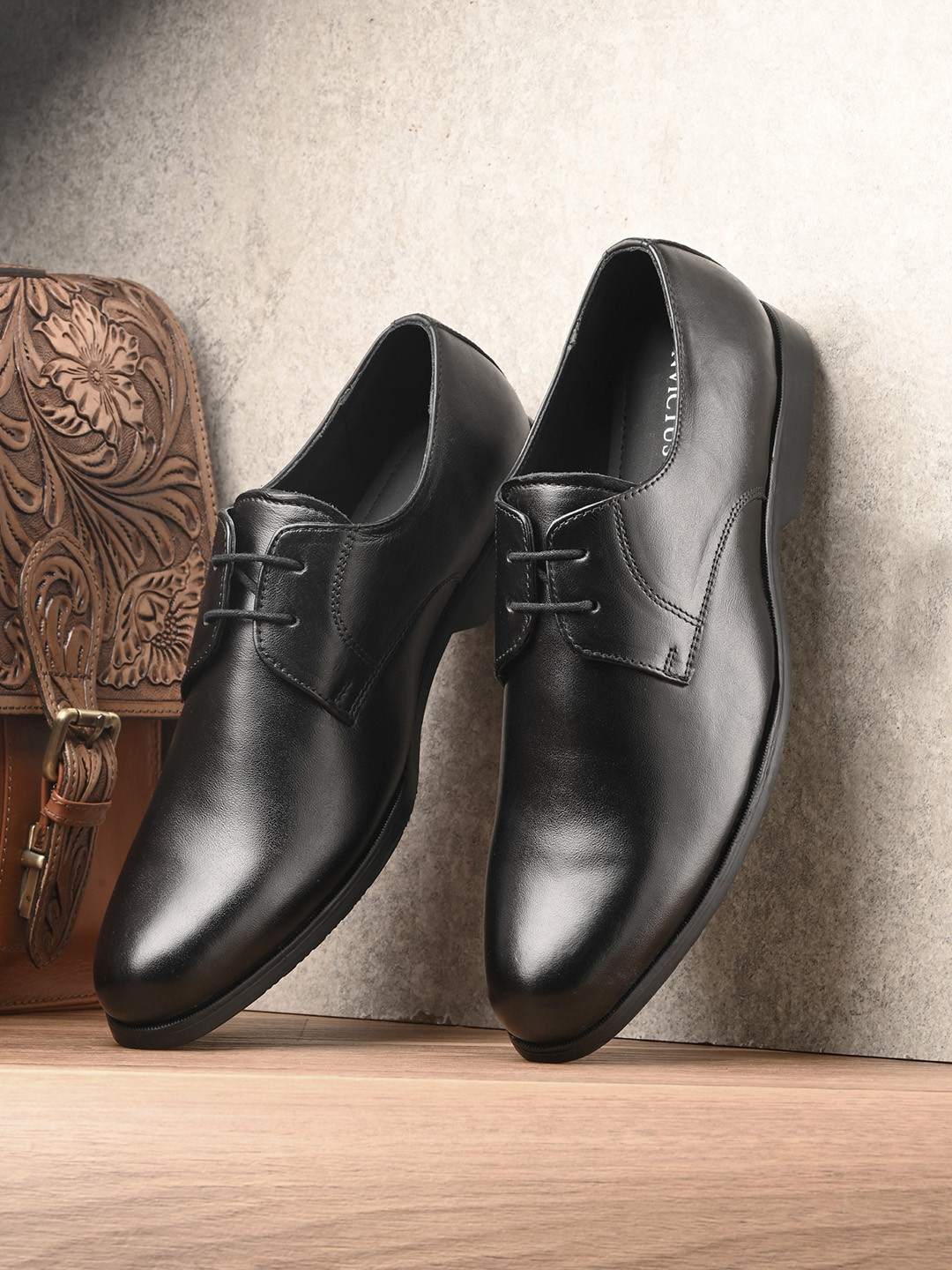 INVICTUS Men Formal Leather Derbys