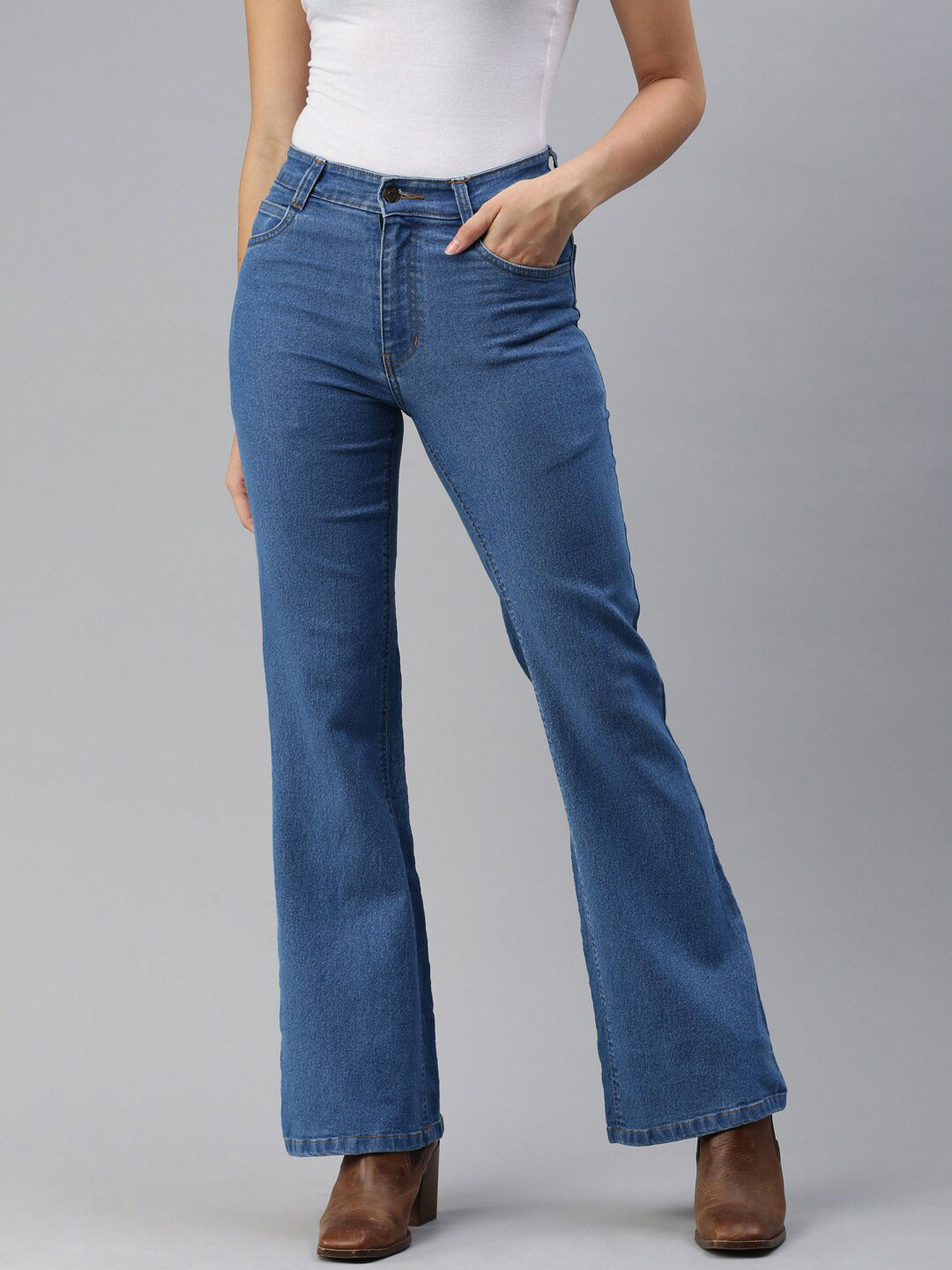 De Moza Women Bootcut Mid-Rise Jeans