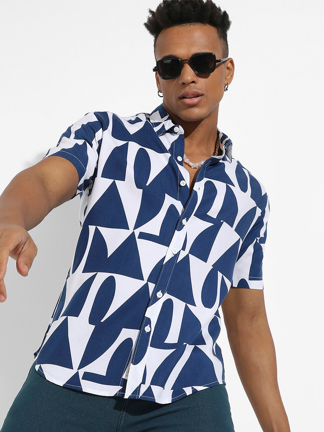 CAHOOT Classic Geometric Printed Casual Shirt