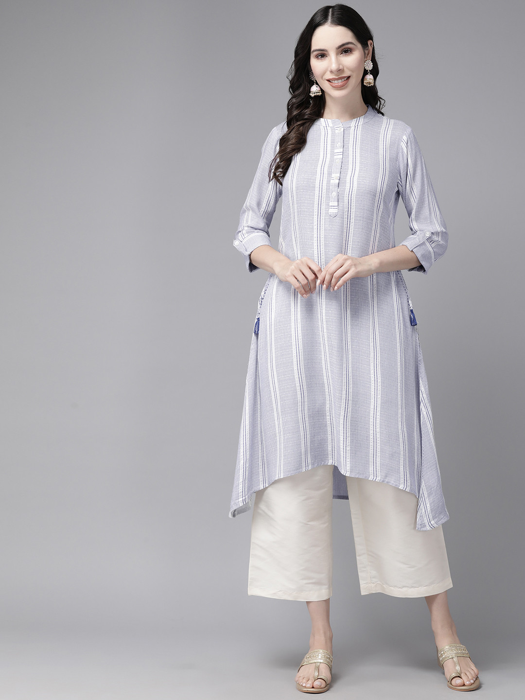Amirah s Striped Zari Mandarin Collar Roll-Up Sleeves Kurta