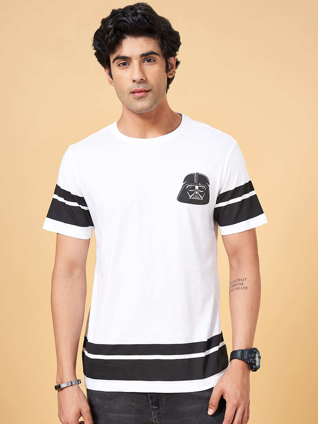 SF JEANS by Pantaloons Slim Fit Star Wars Printed Round Neck Short Sleeve Cotton T-Shirt