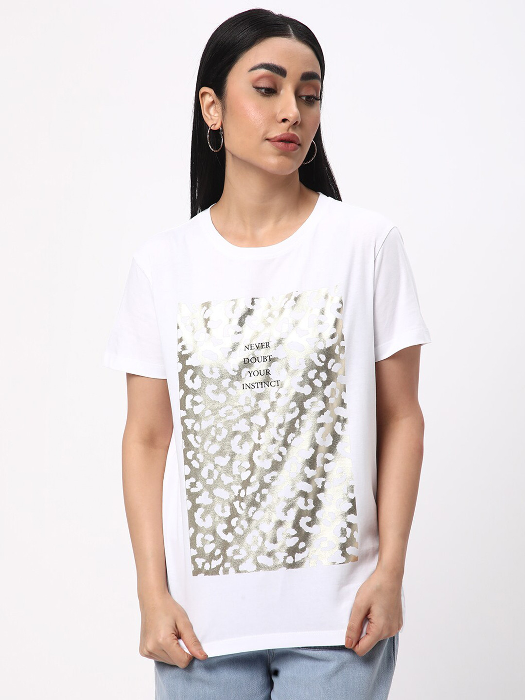 R&B Graphic Printed Round Neck Cotton T-shirt