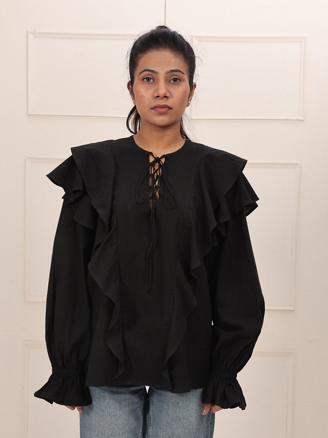 Earth Republic Tie Up Neck Ruffled Top