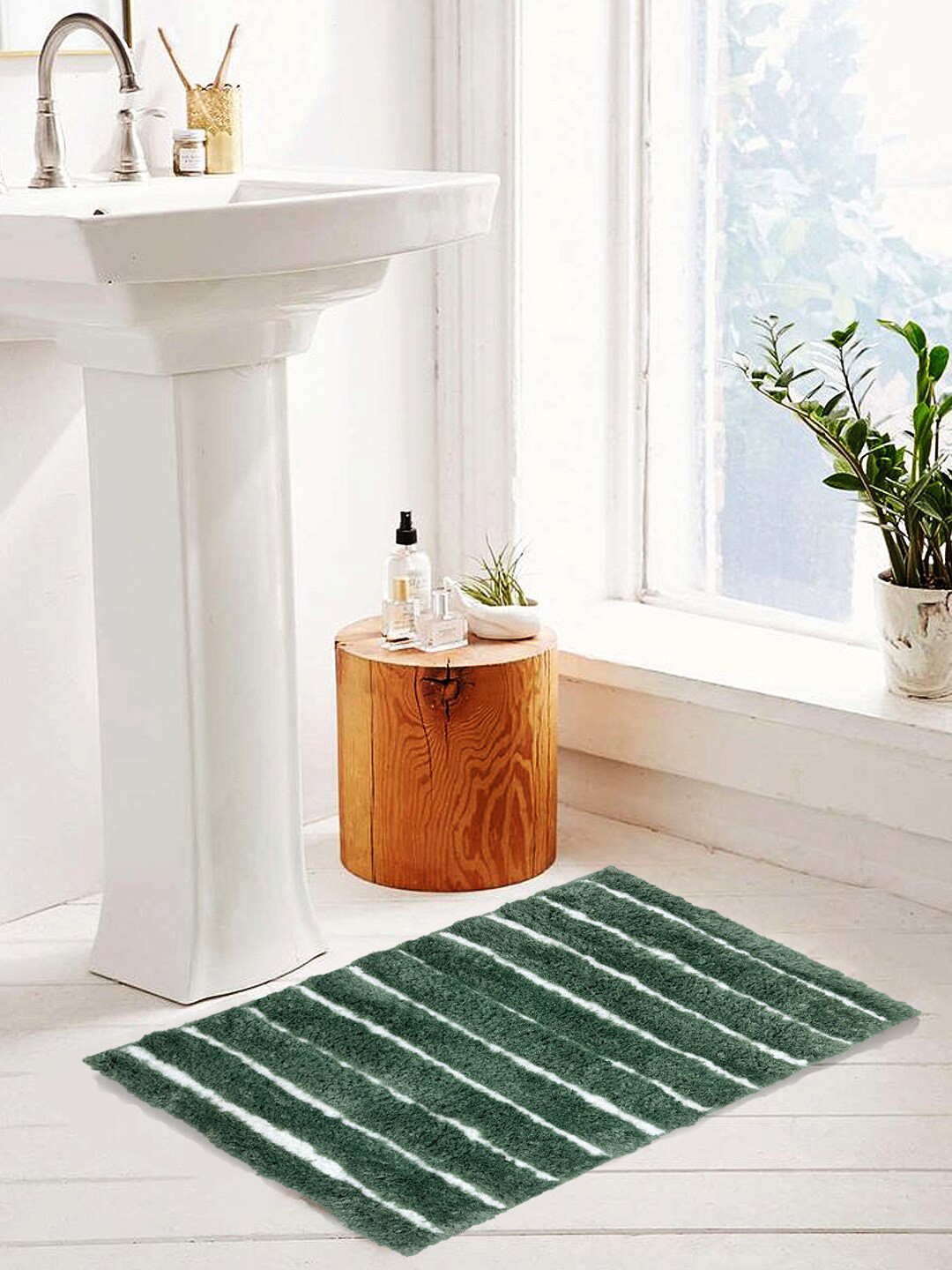 Nautica Green & White Striped Anti-Skid 2200 GSM Bath Mat